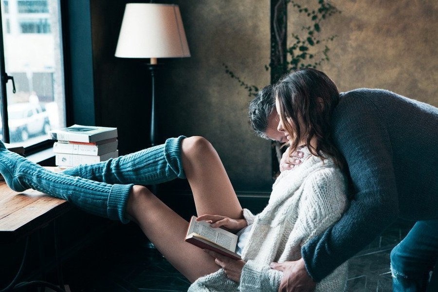 נסיעת עסקים ונערות ליווי